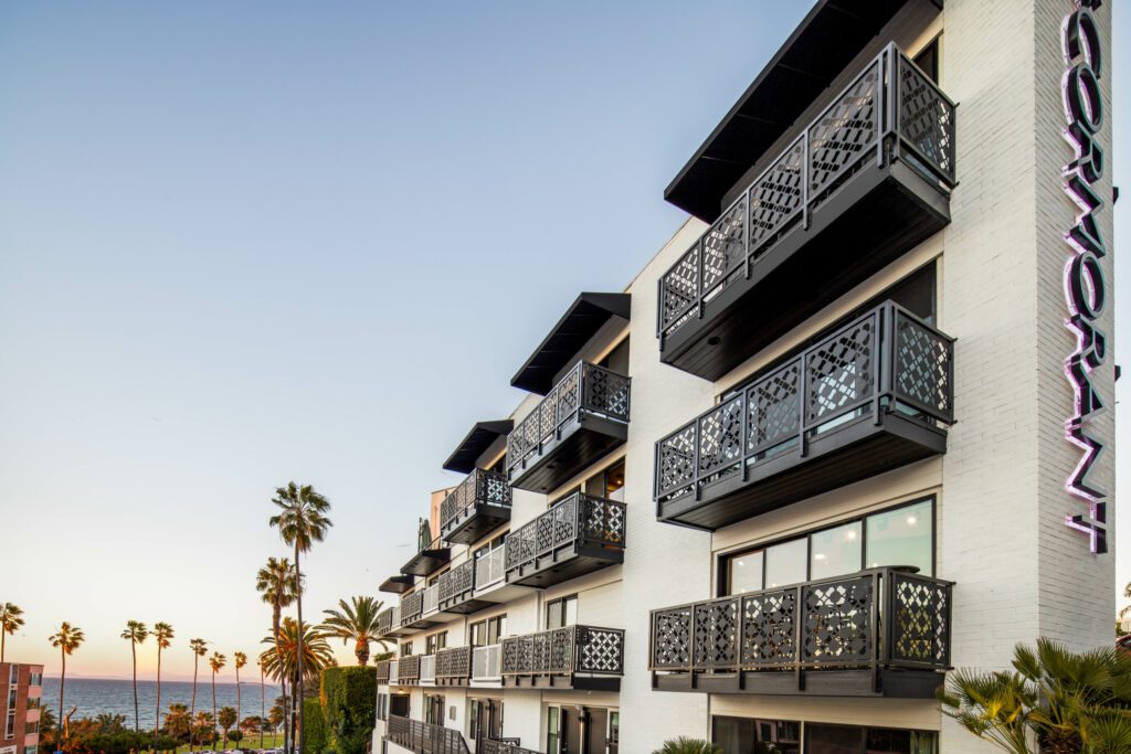 the black balconies of the cormorant hotel in La Jolla overlooking ellen browning scripps park and Pacific Ocean