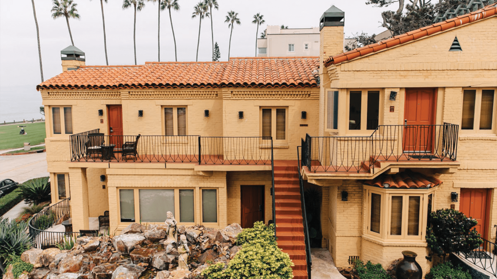 Pantai Inn La Jolla