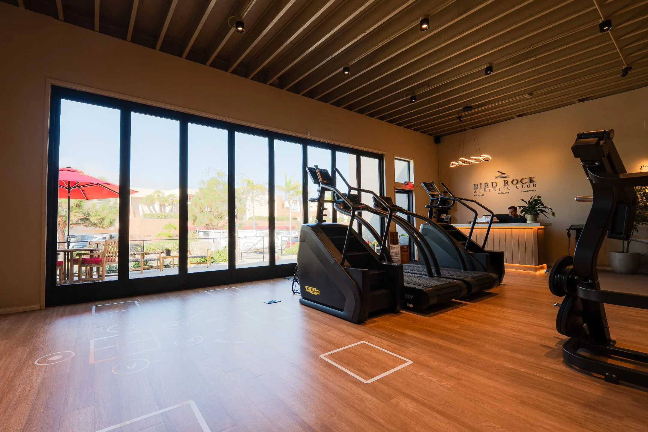 bird-rock-athletic-club-steps